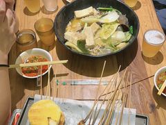 -万记麻辣烫国展总店