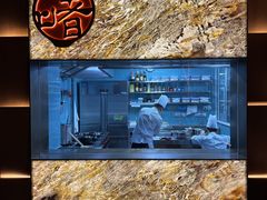-海派悦庭·海胆烧麦·新融合菜(凯德广场店)