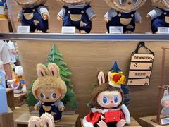 -泡泡玛特POPMART(国金街店)