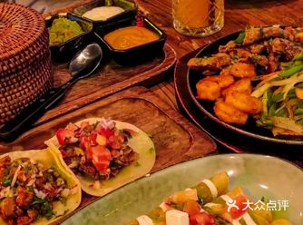 N刷️京城墨西哥餐厅天花板