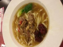 金牌养生红烧牛肉面-康师傅私房牛肉面(马泉营奥莱店)