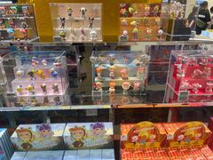 -泡泡玛特POPMART(蓝色港湾店)