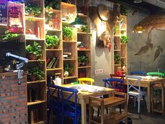 -小小河边鱼(天润城店)