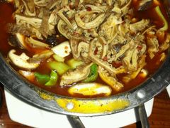 -溢心园香河肉饼总店