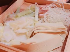 -探鱼·鲜青椒爽麻烤鱼(广州欣荣广场店)