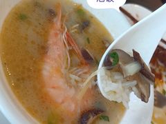 -圣丰索菲特·2 On 988 Café 自助餐厅