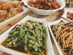 -霄汉牛三鲜湖北砂锅菜(万松园2店)