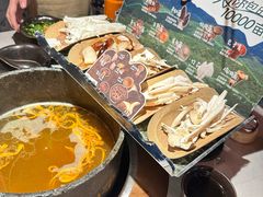 -芸山季·云南山珍菌火锅(人民广场来福士店)