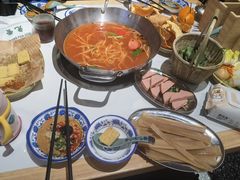 -王奋斗贵州酸汤牛肉火锅
