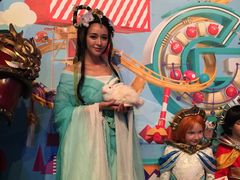 -东浩兰生上海世博展览馆