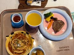 -水桶王国主题餐厅·聚会·生日派对·亲子活动·家庭套餐(亚龙湾希尔顿店)