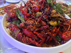 -海盗船. 龙虾烧烤. 酒馆