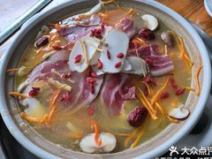-云南印象昭通天麻火腿鸡(新疆石油花园二期店)