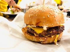 -Ribs & Burgers The Rocks