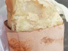 炸蛋重口多酱葱油饼-小红车炸蛋葱油饼