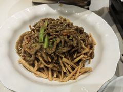 -刘胖子家常菜·蹄花焖藕(中南店)