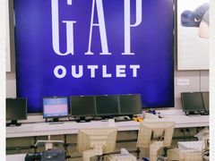 -GAP(王府井奥莱·香江小镇店)