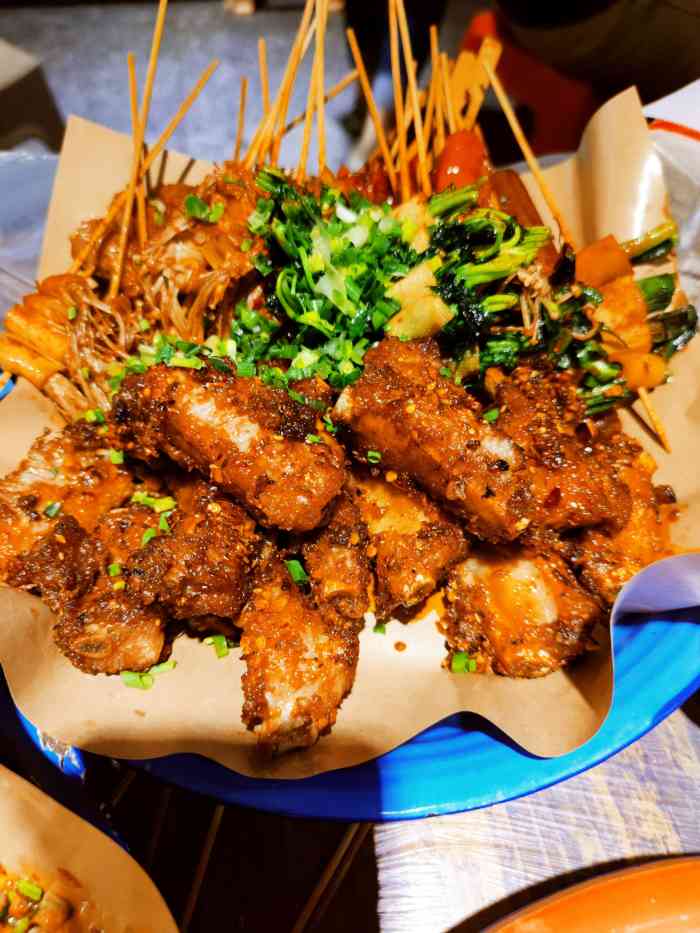 大钧哥排骨侠-"这个……不是我的菜……太油了,名气大于实.