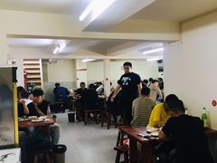 大堂-宝瑞门钉肉饼店