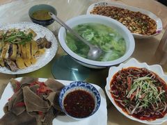 -洪霞餐馆