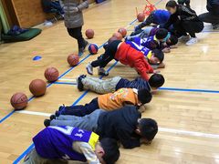 -呈康体育青少年篮球培训班(虹口店)