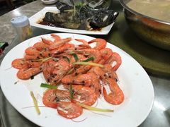 -四川小胡子海鲜(丁村万人海鲜广场店)