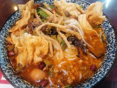 -粉家柳州螺蛳粉(杨宅路店)