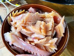 发鱿鱼-正南齊北重庆老火锅(光华村直营店)