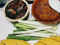 -乔家小院•非遗驴肉•本地小海鲜(滨河路店)