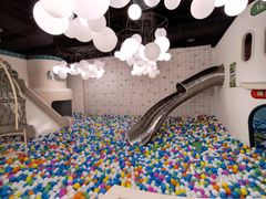 -涨巢·潮玩水疗局