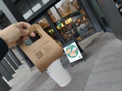 -星巴克臻选(莘庄仲盛店)