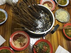 -咏勝锑锅麻辣烫(净居寺路总店)