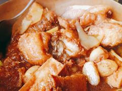 -大头虾越式风味餐厅(光明广场店)