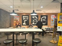 -麦当劳(秣陵路店)