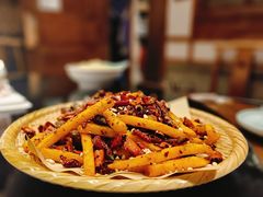 -川流不息·地道川菜·小龙虾(新松江路店)
