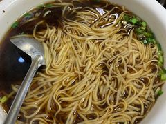 -余杨鸭鸭餐厅