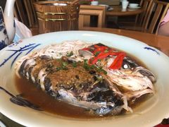 剁椒鱼头-船夫鱼锅(衢江路店)