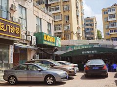 -超越海鲜屋(飞龙物业店)