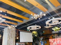 -香山湖家家宴(中山陵店)