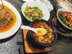 -万重锦·人文川菜馆(骡马市店)