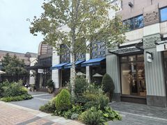 -比斯特上海购物村精品奥特莱斯