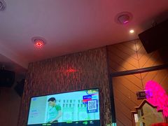 -萧邦音乐会所KTV(向西店)