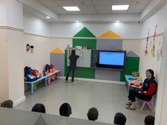 -牛津儿童成长中心oxfordpath (弘阳广场中心店)