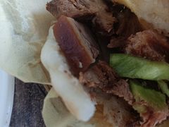 -德仁务·大饼卷肉