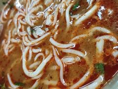 -亮亮面馆(经六路店)