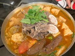 -8锅臭臭锅·正宗台湾小火锅(中心五路店)