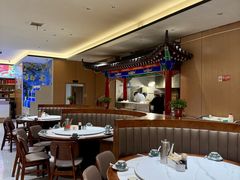 -梅利汴京烤鸭•开封豫菜地标店(东司门店)