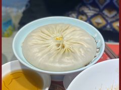 特色蟹粉汤包-穿蒸引鲜·嗲记(正大广场店)