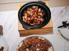 -荷花亭·湖北融合菜(中商广场店)