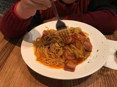 -玛格萝妮(汇智国际商业中心店)
